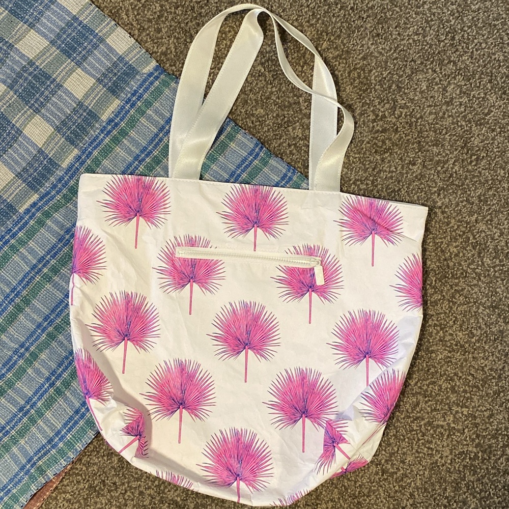Aloha collection New daytripper bag